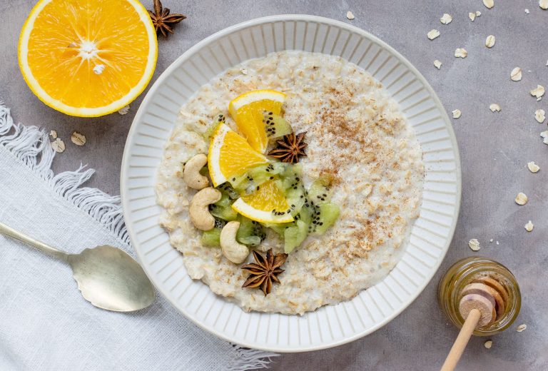 10 Reasons Why You Should Add Oatmeal to Your Breakfast