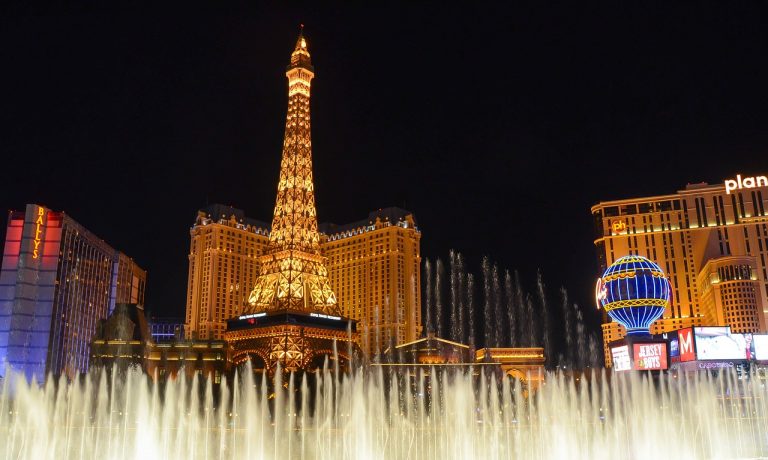 7 Famous “Paris Las Vegas” Restaurants